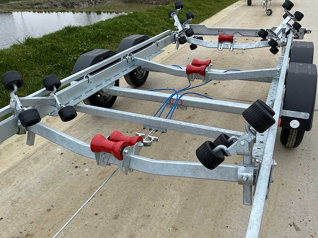 Variant 2001bb boottrailer *ongebruikt/garantie* - afbeelding 15 van  15