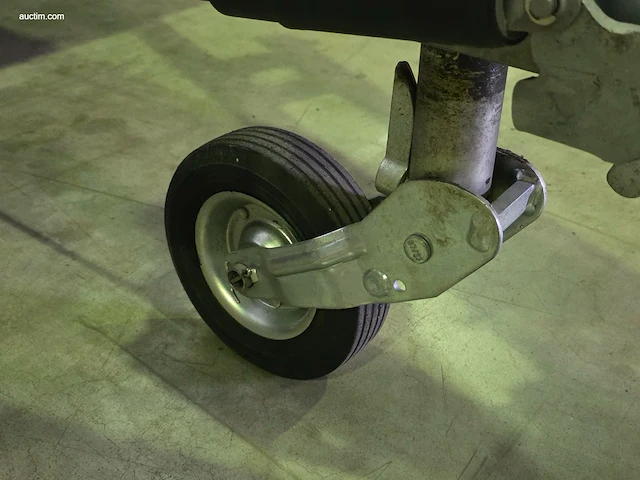 Variant 2517f3 2024 - afbeelding 30 van  30