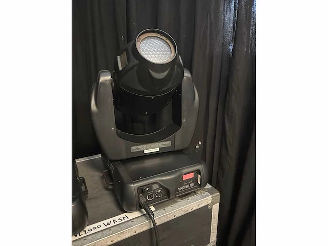 Vari*lite - vl2000 wash - moving head (2x) - afbeelding 3 van  6