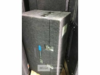 Varilite moving head flightcase gestoffeerd - afbeelding 1 van  5
