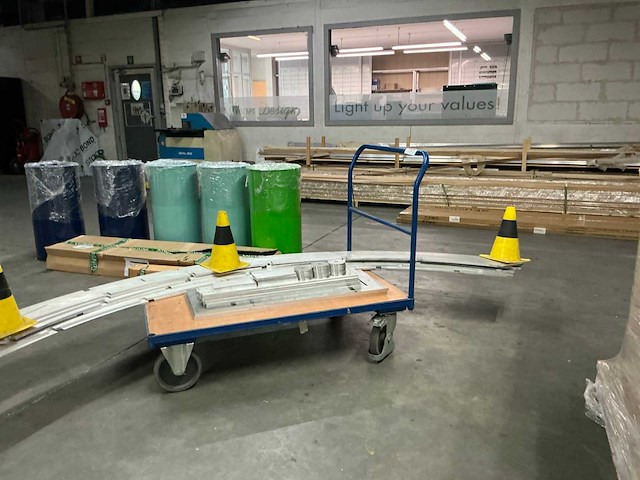 Variofit plateaukar - afbeelding 1 van  4