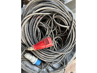 Various contractor materials - afbeelding 1 van  1