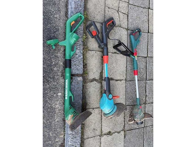 Various forest and garden tool (3x) - afbeelding 1 van  5