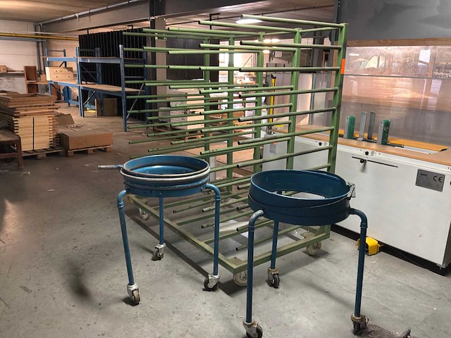 Various internal transport (2x) - afbeelding 1 van  1