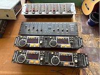 Various light equipment - afbeelding 3 van  7