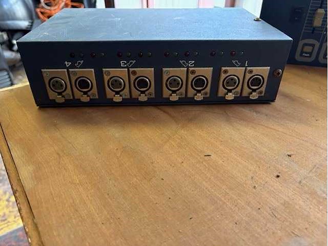 Various light equipment - afbeelding 4 van  7