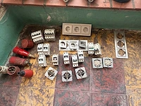 Various light equipment - afbeelding 2 van  6