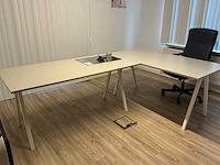 Various office inventory - afbeelding 16 van  90