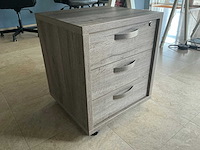 Various office inventory - afbeelding 18 van  90