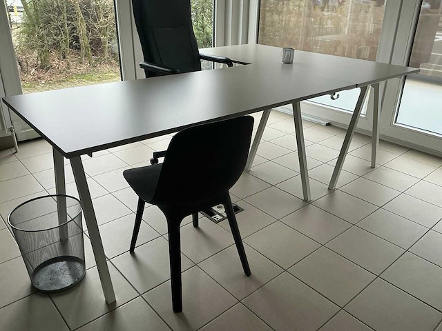 Various office inventory - afbeelding 12 van  90