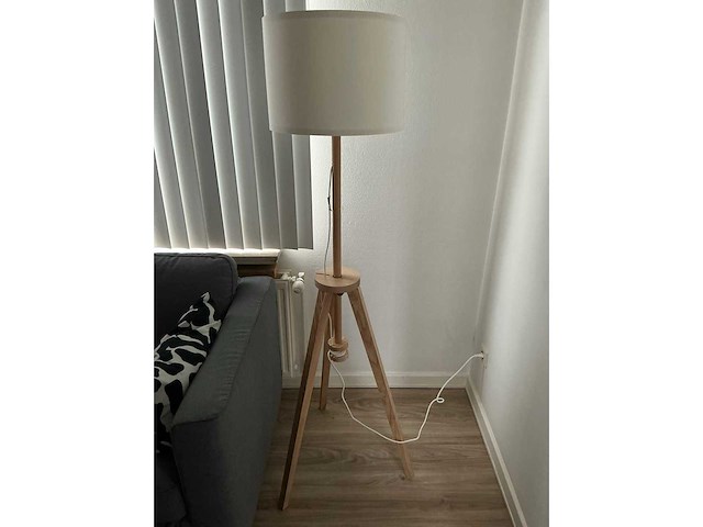 Various office inventory - afbeelding 47 van  90