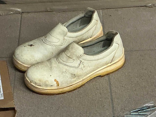 Various office inventory - afbeelding 86 van  90