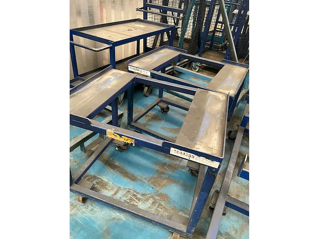 Various warehouse inventory (3x) - afbeelding 4 van  6