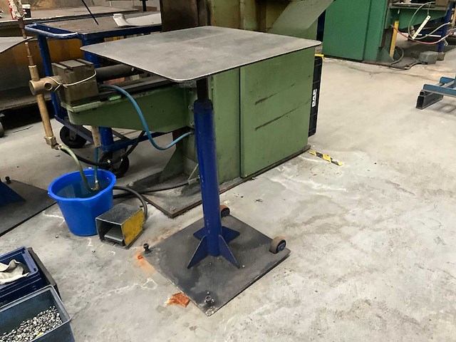 Various warehouse inventory (4x) - afbeelding 2 van  6