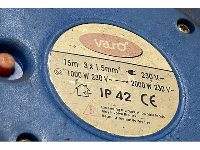 Varo werklamp met verlengkabel op haspel - afbeelding 4 van  5