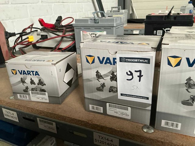 Varta motorfiets accu 12 v (5x) - afbeelding 2 van  2