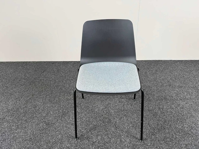 Varya design - kantinestoel - kantinestoel - afbeelding 1 van  6