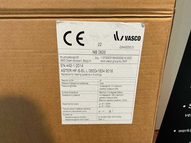 Vasco aster elektrische handdoekradiator - afbeelding 4 van  4