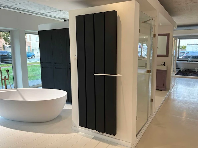 Vasco designradiator - afbeelding 1 van  5