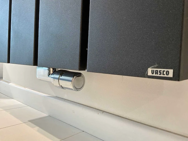 Vasco designradiator - afbeelding 4 van  5