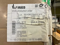 Vasco iris hdm handdoekradiator (2x) - afbeelding 1 van  3