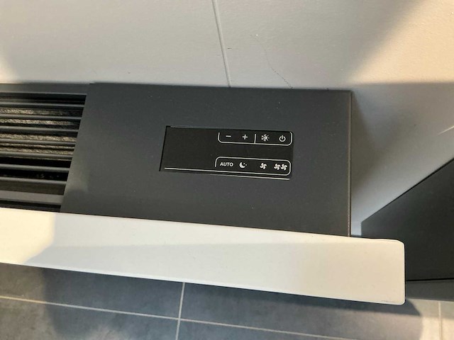 Vasco wandradiator (2x) - afbeelding 3 van  4