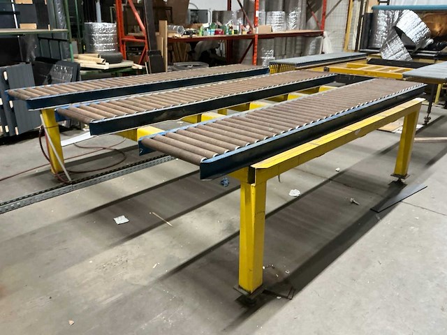 Vaste tafel met moody rollenbanen - afbeelding 2 van  6