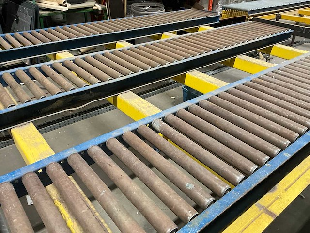 Vaste tafel met moody rollenbanen - afbeelding 6 van  6