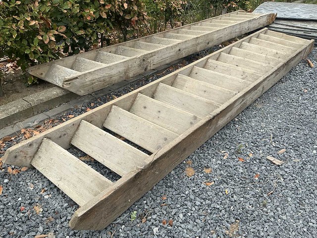Vaste trap 370cm (2x) - afbeelding 2 van  2