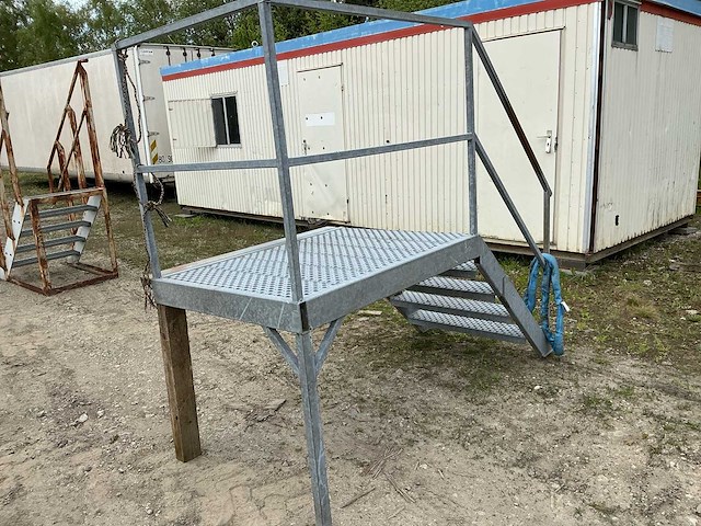 Vaste trap - afbeelding 3 van  4