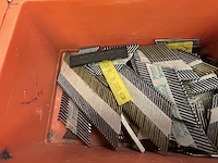 Vastzetmateriaal - afbeelding 4 van  9