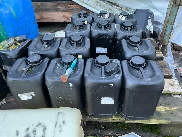 Vat adblue 210l (2x) - afbeelding 5 van  5