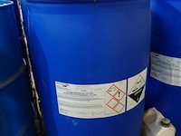 Vat kaliumhydroxide 50% - afbeelding 1 van  3