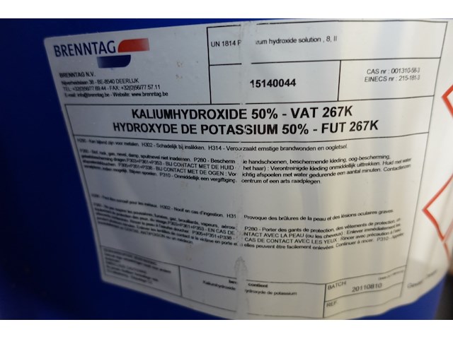 Vat kaliumhydroxide 50% - afbeelding 2 van  3