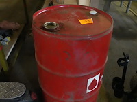 Vat motorolie - afbeelding 2 van  2