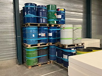 Vaten met inhoud (24x) - afbeelding 1 van  11