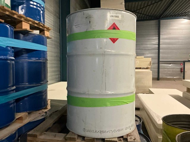 Vaten met inhoud (24x) - afbeelding 8 van  11