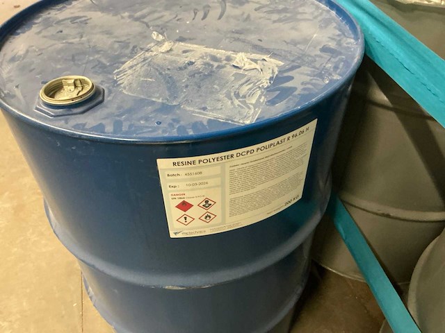 Vaten met inhoud (32x) - afbeelding 2 van  7