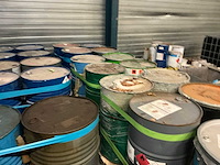 Vaten met inhoud (32x) - afbeelding 7 van  7