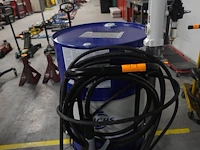 Vatenkar met samoa pomp en vat olie 250l - afbeelding 2 van  7