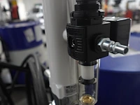Vatenkar met samoa pomp en vat olie 250l - afbeelding 6 van  7