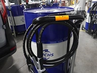 Vatenkar met samoa pomp en vat olie 250l - afbeelding 2 van  7