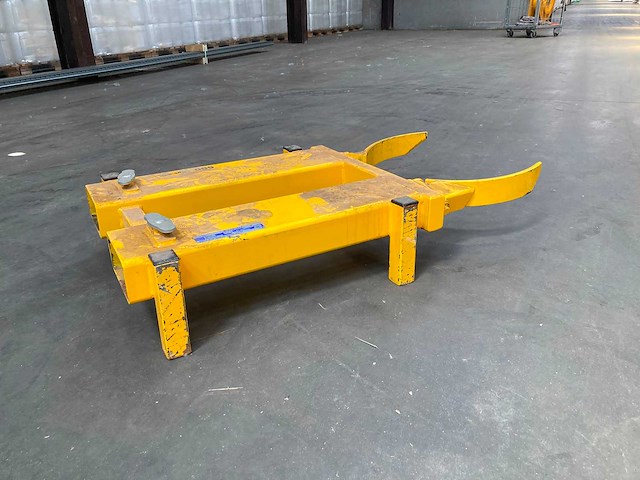 Vatenklem voor heftruck - machineklem - afbeelding 2 van  4