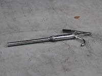 Vatenpomp met hefboom - afbeelding 1 van  1