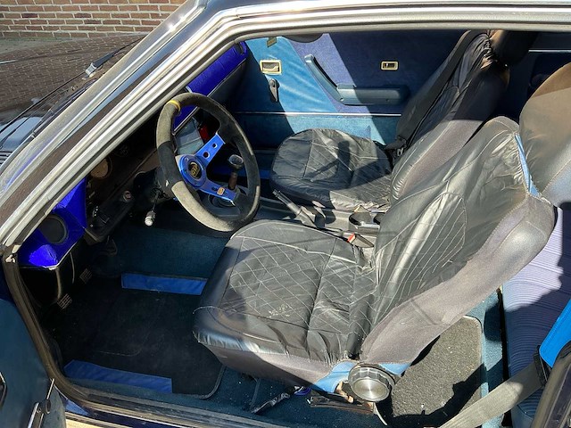 Vauxhall cavalier (manta b) oldtimer - afbeelding 6 van  46