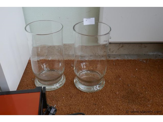 Vazen in zwaar glas - afbeelding 1 van  1