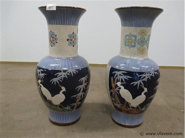 Vazen - afbeelding 1 van  6