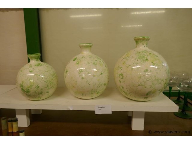 Vazen - afbeelding 1 van  1