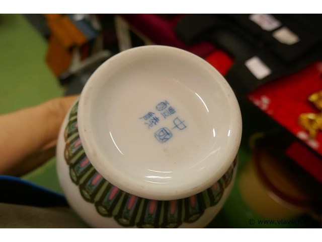 Vazen - afbeelding 2 van  2