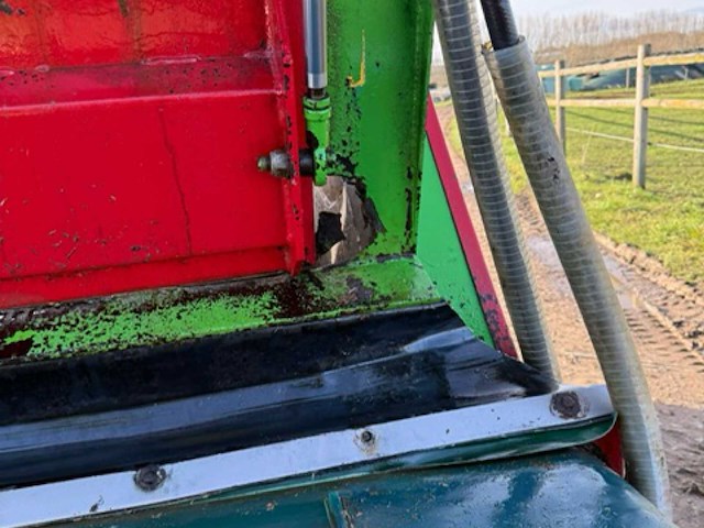 Vdw uitkuilmeng-doseerwagen - afbeelding 8 van  29